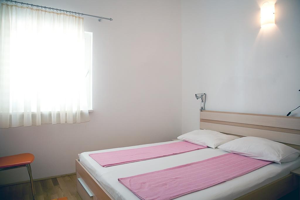 Apartment Adriana Povljana Rum bild