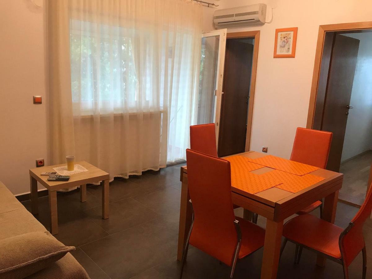 Apartment Adriana Povljana Exteriör bild